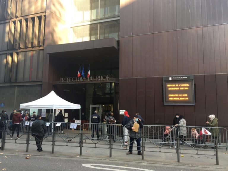 Article – Ma préfecture va craquer, avec ou sans Covid