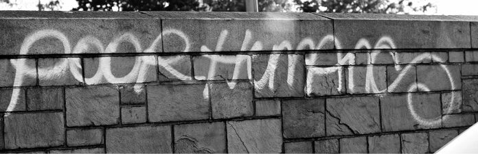 Article – La femme, le noir et le migrant